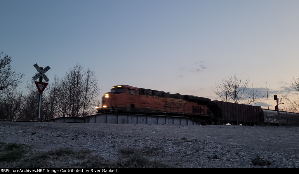 BNSF 7442